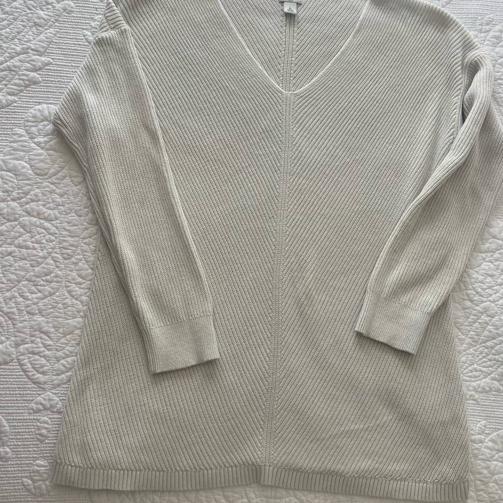 LL Bean V-Neck Sweater large